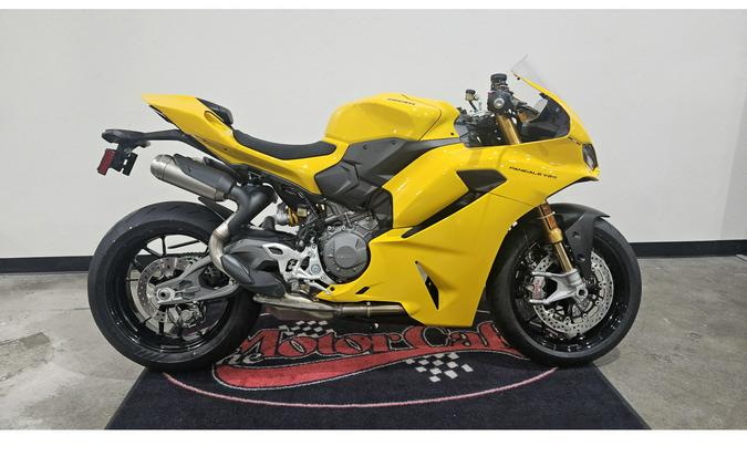 2026 Panigale V2S YELLOW - Ducati