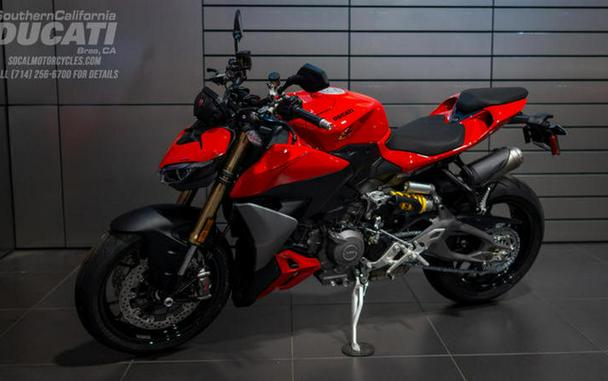 2027 Ducati Streetfighter V2 Ducati Red