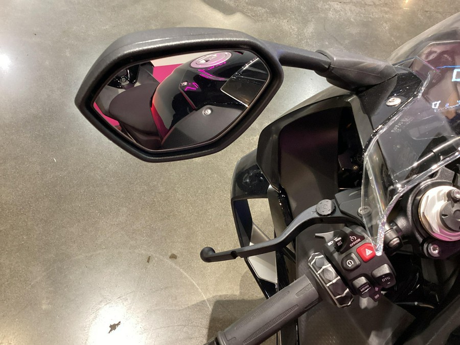 2027 BMW S 1000 RR