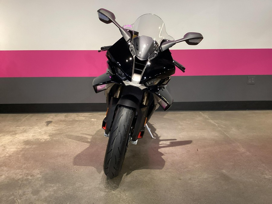 2027 BMW S 1000 RR