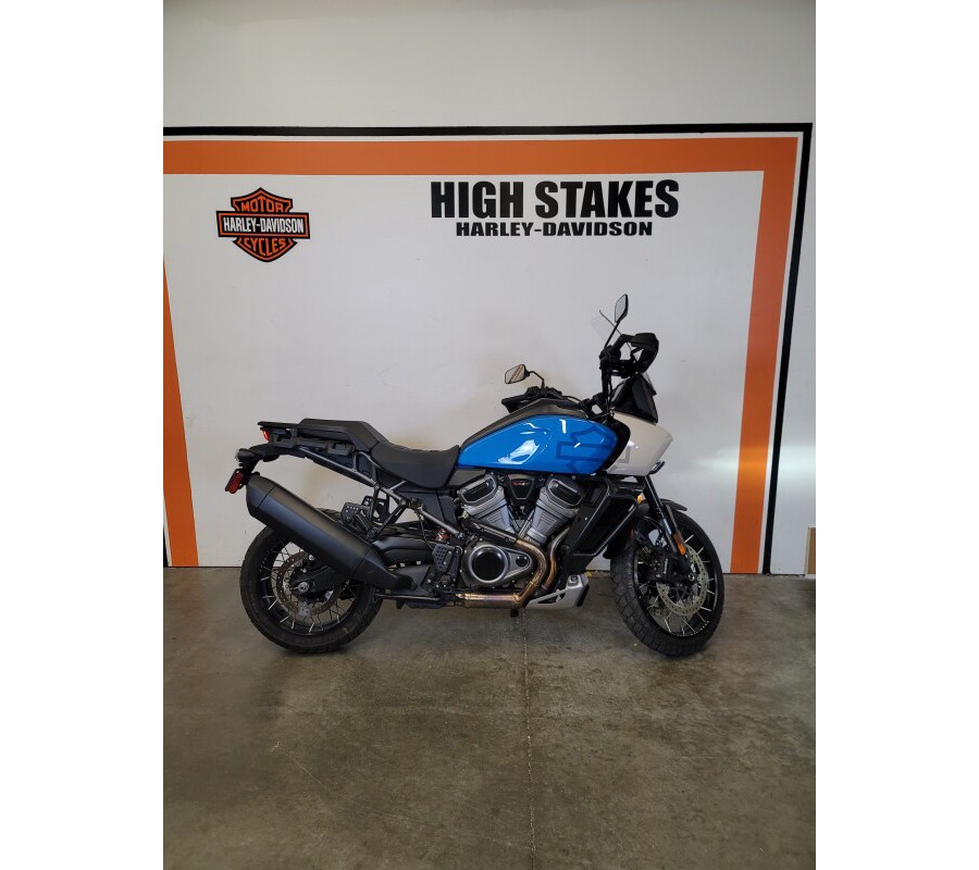 2022 Harley-Davidson Pan America™ 1250 Fastback Blue/White Sand Pearl RA1250S
