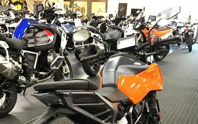 2024 KTM 250 Duke