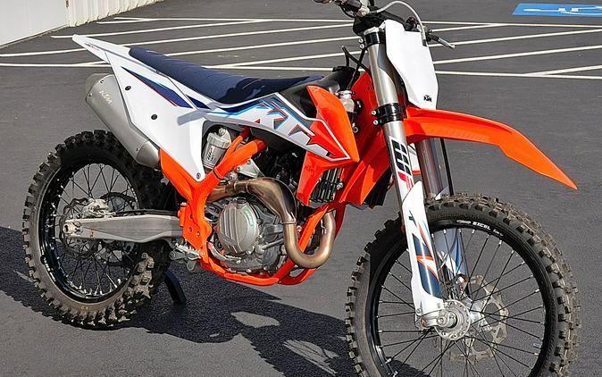 2022 KTM 450 SX-F