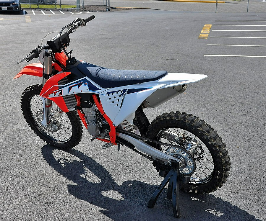 2022 KTM 450 SX-F