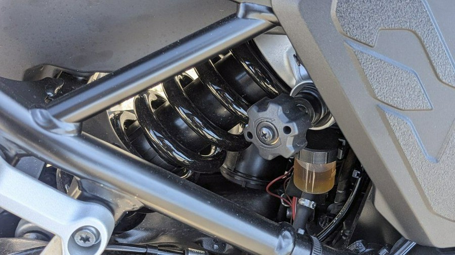 2024 BMW F 900 GS Blackstorm Metallic