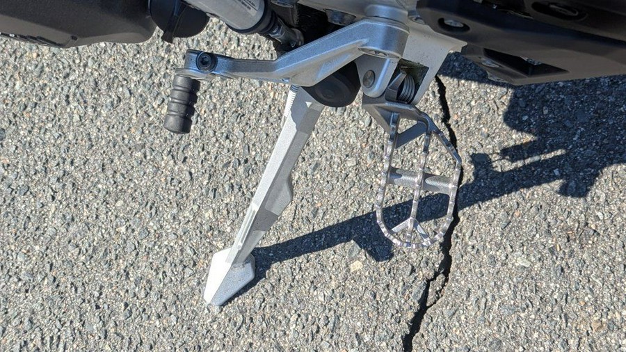 2024 BMW F 900 GS Blackstorm Metallic