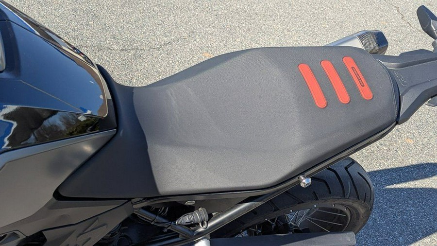 2024 BMW F 900 GS Blackstorm Metallic