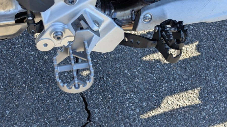 2024 BMW F 900 GS Blackstorm Metallic