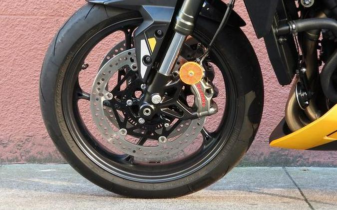 2025 Triumph Street Triple 765 RS Cosmic Yellow