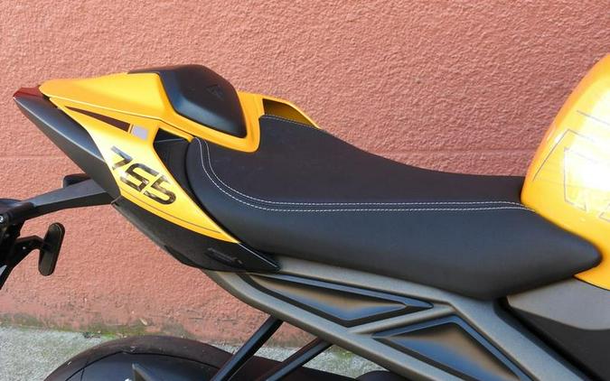 2025 Triumph Street Triple 765 RS Cosmic Yellow