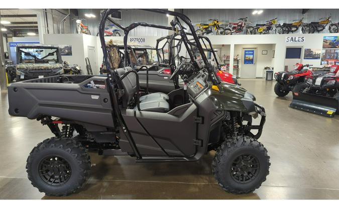 2026 Honda PIONEER 700 DELUXE