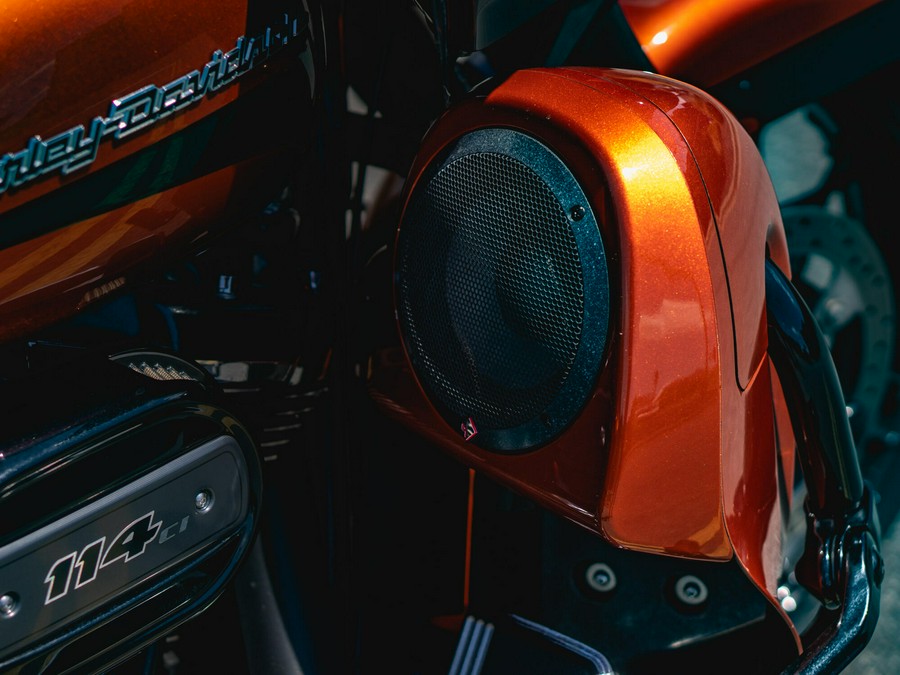 FLTRXS 2020 Road Glide® Special