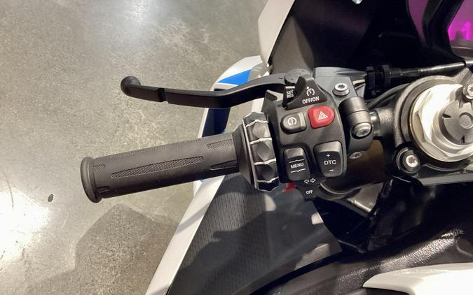 2027 BMW S 1000 RR