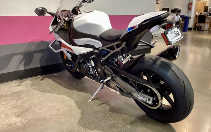 2027 BMW S 1000 RR