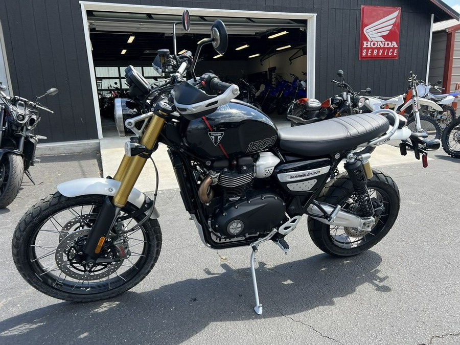 2024 Triumph Scrambler 1200 XE Phantom Black / Storm Grey