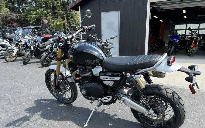 2024 Triumph Scrambler 1200 XE Phantom Black / Storm Grey