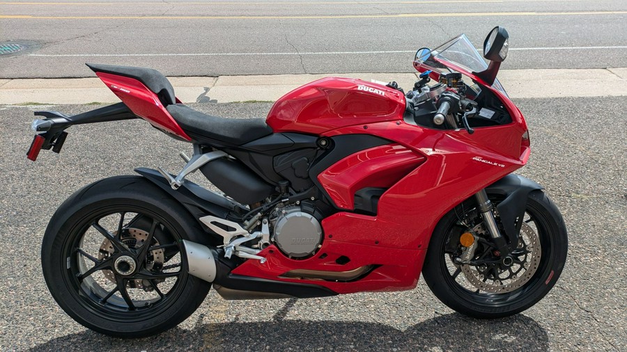 2024 Ducati Panigale V2