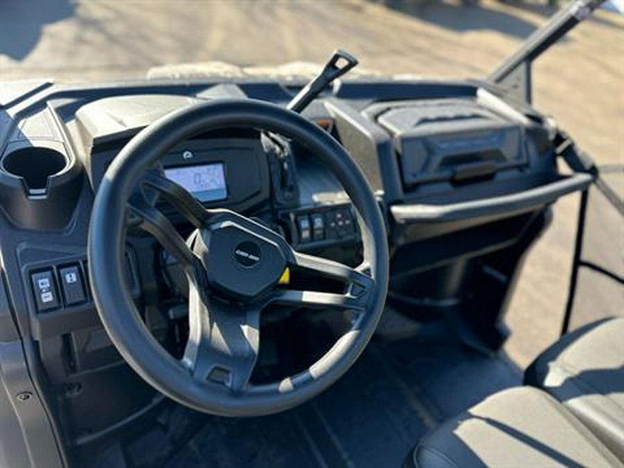 2026 Can-Am Defender XT HD9