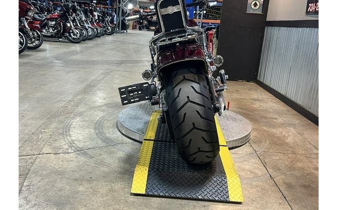 2014 Harley-Davidson® BREAKOUT