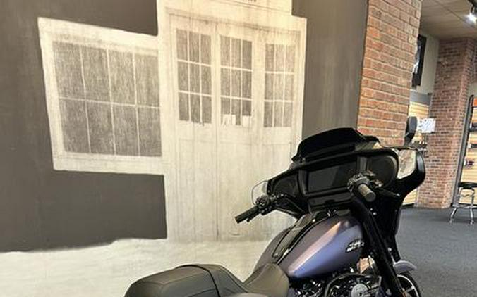 2025 Harley-Davidson® FLHX - Street Glide®