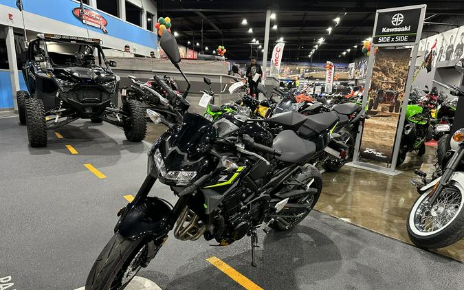 2024 KAWASAKI Z900 ABS