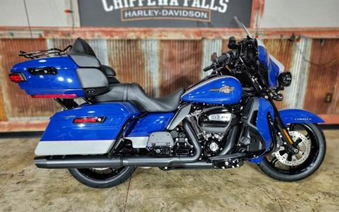 2024 Flhtcutg / Tri Glide Ultra Blue Burst