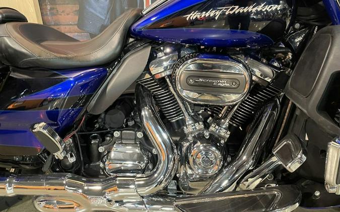 2017 Harley-Davidson FLHXSE - CVO Street Glide