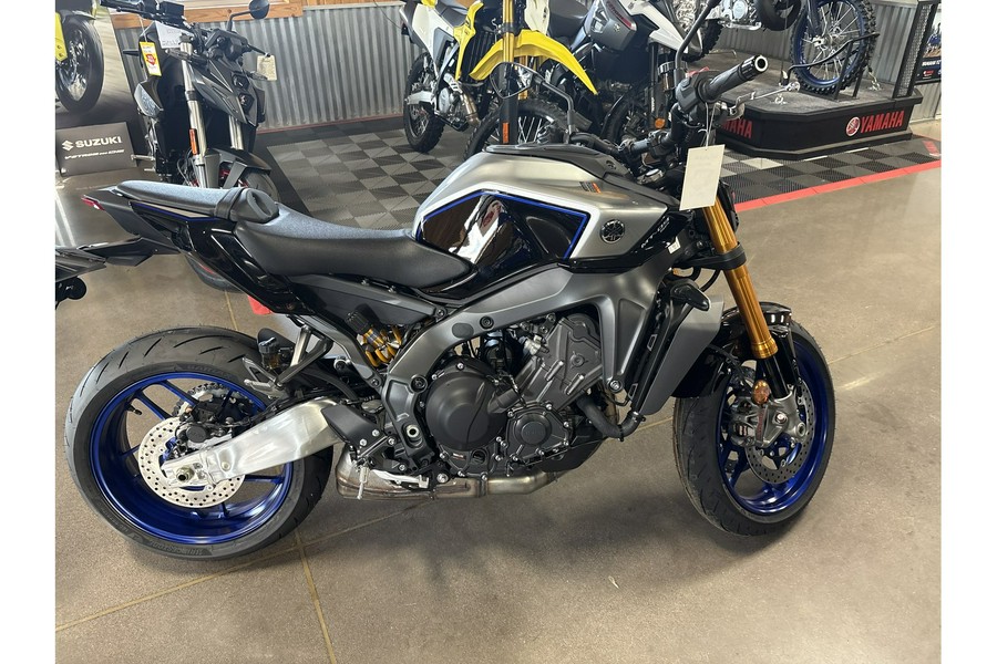 2025 Yamaha MT 09 SP