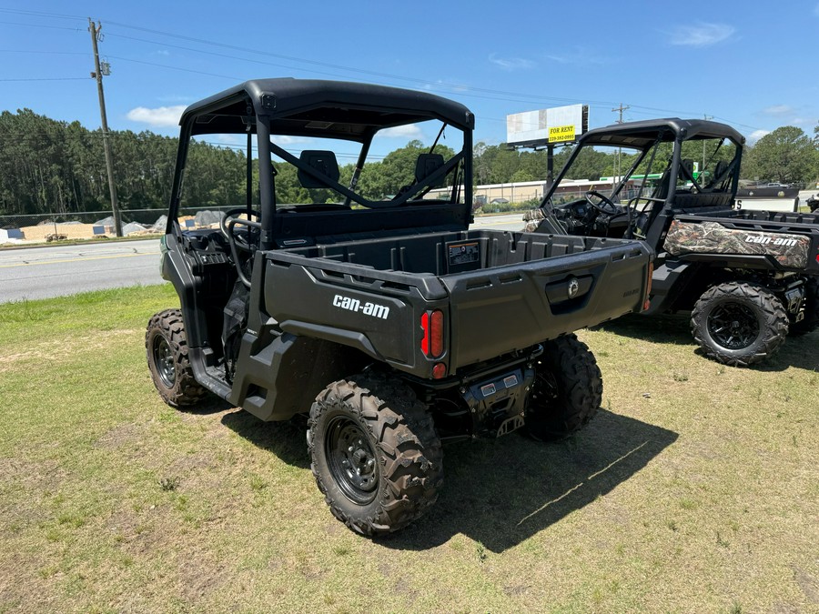 2026 Can-Am Defender HD9