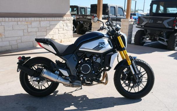 2022 CFMOTO 700CL-X CF700-2US