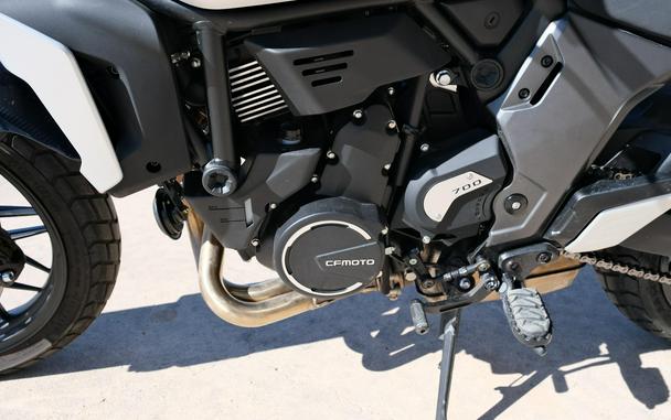 2022 CFMOTO 700CL-X CF700-2US