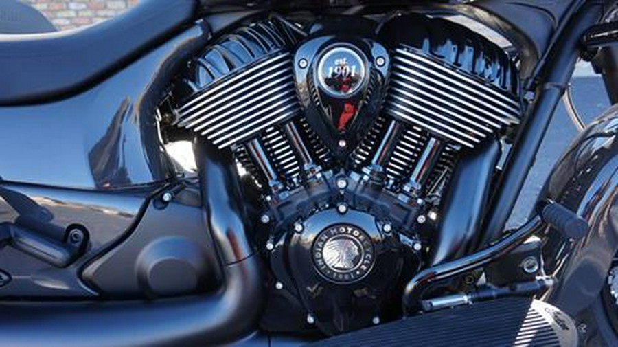 2024 Indian Motorcycle Chieftain® Dark Horse® with PowerBand Audio Package