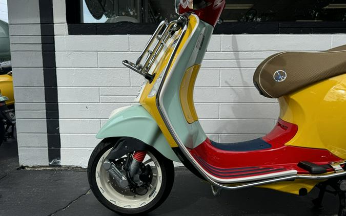 2021 Vespa Primavera 50 Sean Wotherspoon