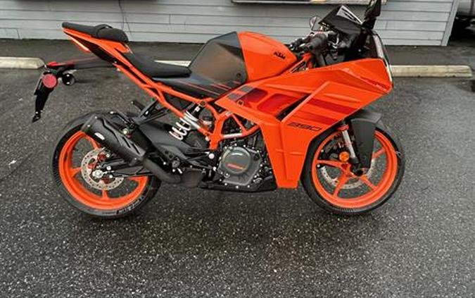 2024 KTM RC 390
