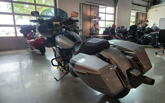 FLTRXSE 2023 CVO™ Road Glide™