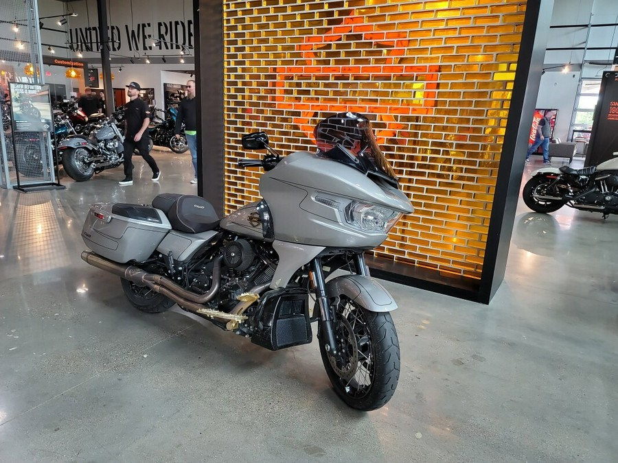 FLTRXSE 2023 CVO™ Road Glide™