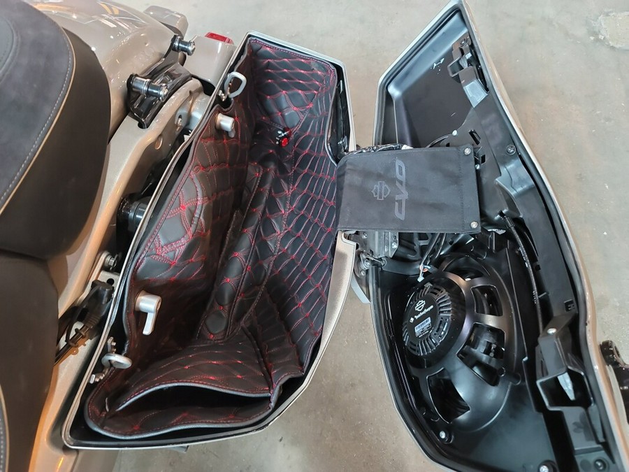 FLTRXSE 2023 CVO™ Road Glide™