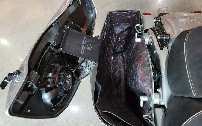 FLTRXSE 2023 CVO™ Road Glide™