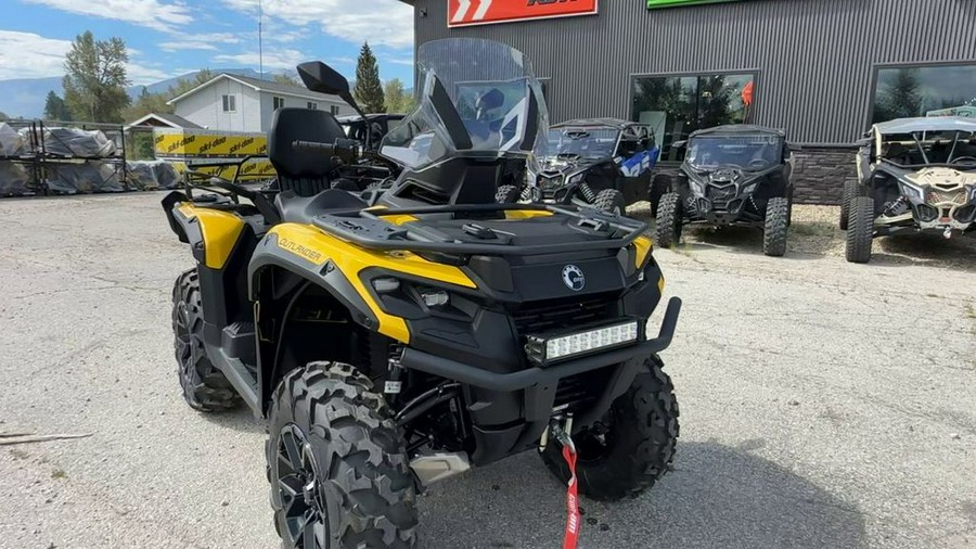 2023 Can-Am® Outlander MAX XT 700