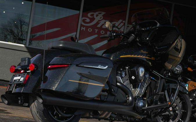 2026 Indian Motorcycle Challenger Dark Horse 112 w/PowerBand Audio