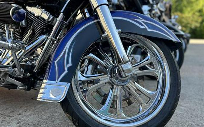 2004 Harley-Davidson FLHTC/FLHTCI Electra Glide® Classic