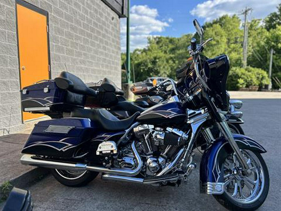 2004 Harley-Davidson FLHTC/FLHTCI Electra Glide® Classic
