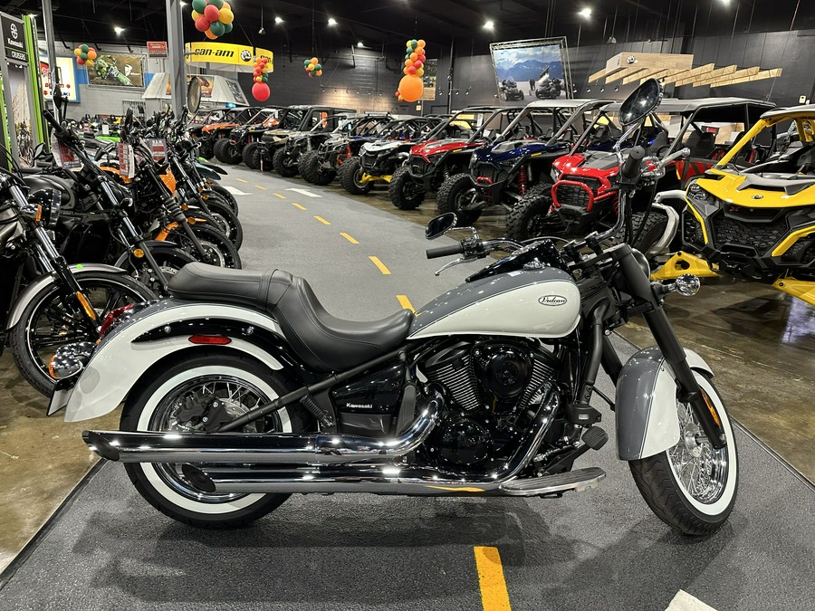 2024 KAWASAKI VULCAN 900 CLASSIC