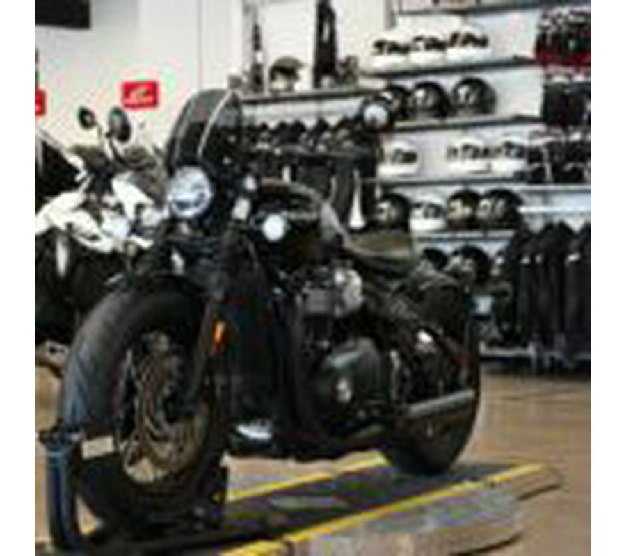 2019 Triumph Bobber Black