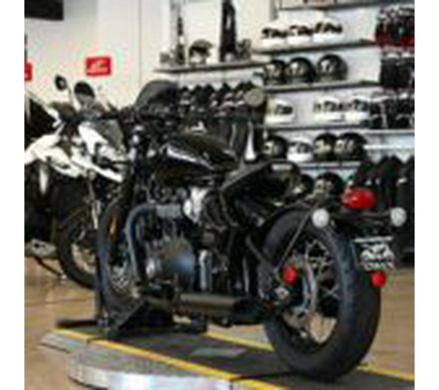 2019 Triumph Bobber Black