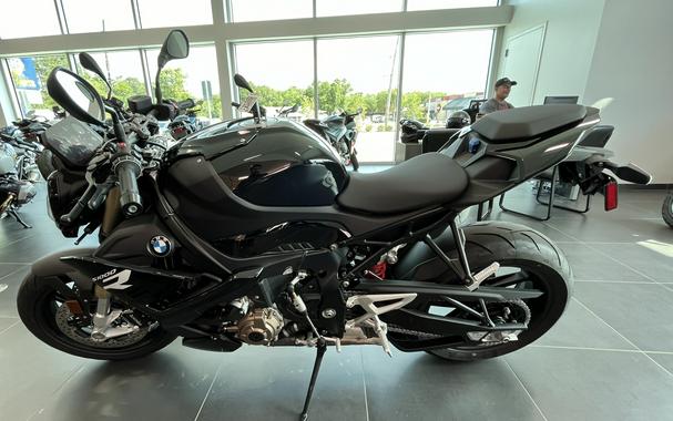 2024 BMW S 1000 R