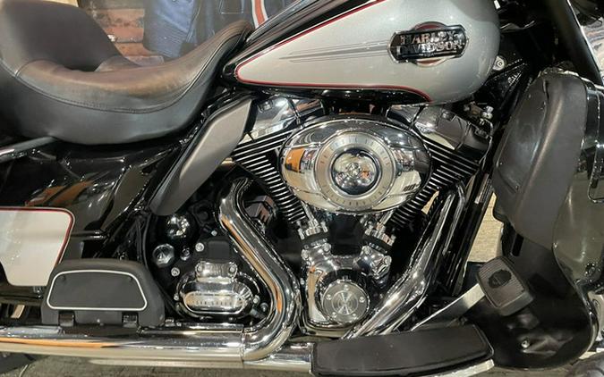 2010 Harley-Davidson FLHTCU - Ultra Classic Electra Glide