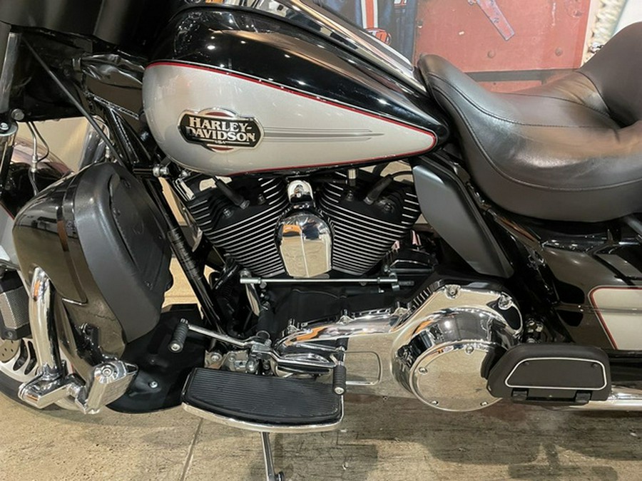 2010 Harley-Davidson FLHTCU - Ultra Classic Electra Glide