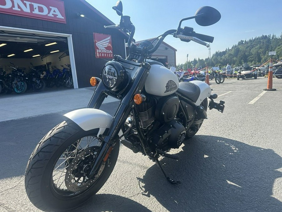 2024 Indian Chief Bobber ABS Ghost White Metallic Smoke
