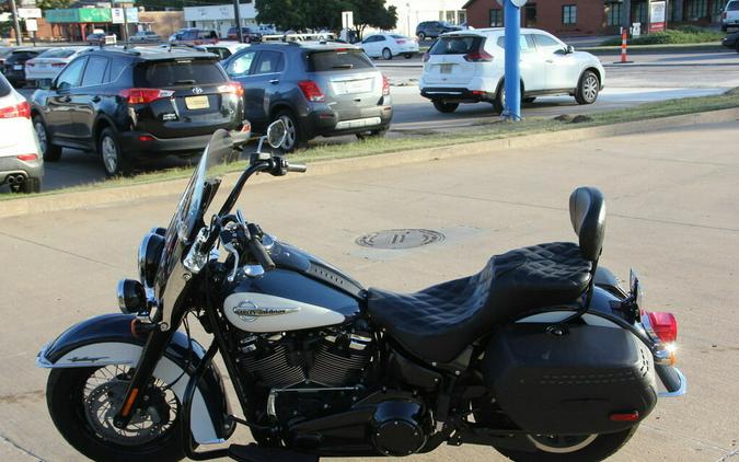 2019 Harley-Davidson Heritage Classic 107